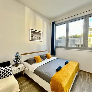Apartmán Vit - Parkování Zdarma - O2 Arena, Praha